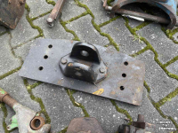 Used parts for tractors  Trekhaak met plaat