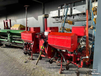 Seed drill Kongskilde Maïszaaimachine