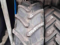 Wheels, Tyres, Rims & Dual spacers Pirelli banden 380/85R24