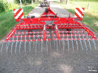 Meadow aerator Hofstede Weeder wiedeg 3M  DEMO / overjarig / nieuw