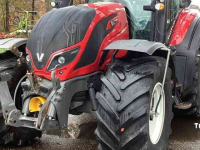 Tractor Valtra T234A Tractor