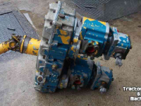 Diverse used spare-parts  Hydro olie pomp / aandrijf kast met dubbele pomp