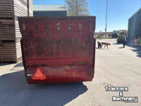 Silage-block distribution wagon Strautmann Blokkenwagen
