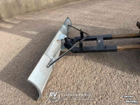 Rubber yard scraper  Schuif 225 cm lepelinsteek