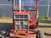 Tractor Case-IH 633