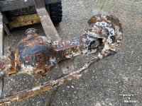 Used parts for tractors Case-IH ZF APL 3054 vooras van Case International 1455XL, 10 gaats