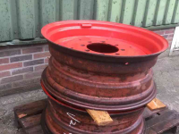 Wheels, Tyres, Rims & Dual spacers  12x30