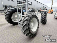 Wheels, Tyres, Rims & Dual spacers Michelin 20.8 R38 + 16.9 R28, 520/85 R38 + 420/85 R28