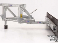 Other livestock equipment and accessories Qmac Modulo Rubber barn scraper 180cm Euro hookup