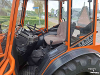 Tractor Holder 8.72