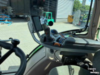 Tractor Fendt 718 Vario SCR tractor