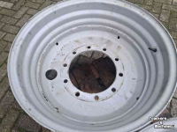 Wheels, Tyres, Rims & Dual spacers Massey Ferguson Velgen 28X20 Inch