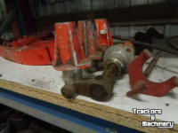 Diverse used spare-parts Veenhuis hooihark delen