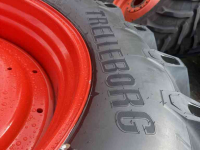 Wheels, Tyres, Rims & Dual spacers Trelleborg 650/65r42 600/70r28 Nw op velg complete set