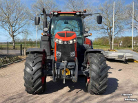 Tractor Kubota M6121, trekker