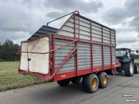 Self-loading wagon Taarup 1030