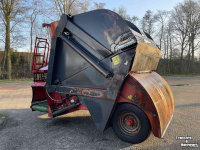 Vertical feed mixer Trioliet triomix 1200 voermengwagen