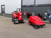 Sweepers and vacuum sweepers M-Sweep Veegmachines