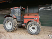 Tractors Case-IH 1255 XL