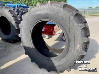 Wheels, Tyres, Rims & Dual spacers Galaxy 710/70R38