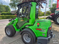 Telehandler Avant 755