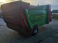 Silage-block distribution wagon Strautmann BVW 801