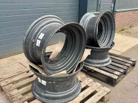 Wheels, Tyres, Rims & Dual spacers Case 13.00-25/1.4 velg voor 17.5R25 - 12 gaats
