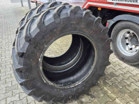 Wheels, Tyres, Rims & Dual spacers Trelleborg 480/70R30 TM700 met 32mm