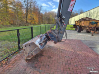 Excavator tracks Volvo EC 210 BLC