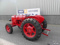 Oldtimers David Brown D25