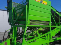 Potato harvester AVR 230 B Aardappelrooier