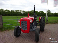 Oldtimers Massey Ferguson 35x