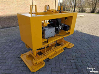 Other earthmoving and heavy equipment and accessories  vacuumheffer voor betonplaten
