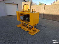 Other earthmoving and heavy equipment and accessories  vacuumheffer voor betonplaten