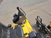 Mini-Excavator New Holland E10 sr