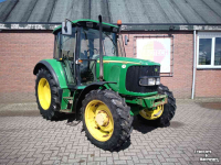 Tractor John Deere 6120 SE