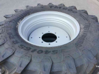 Wheels, Tyres, Rims & Dual spacers Trelleborg 540/65R28 99%