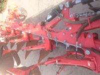 Ploughs Gaspardo Maschio Unico UN.NSV L5+1 vario almost NEW