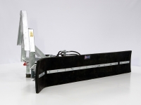 Rubber yard scraper Qmac Rubberschuif met hydraulische schuinverstelling