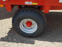Manure spreader AGM Meststrooier 5T Nieuw