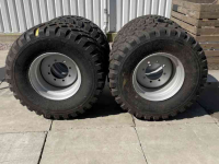 Wheels, Tyres, Rims & Dual spacers Alliance Alliance 500/60R22.5 A882 op velg