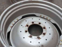 Wheels, Tyres, Rims & Dual spacers Case DW 15x38