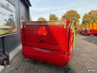 Silage-block distribution wagon Strautmann BVW blokkenwagen