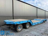Low loader / Semi trailer Nooteboom Nooteboom 4-asser kuipdieplader met ontheffing!