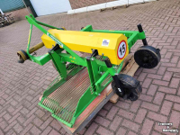 Potato harvester  Bomet Ursa voorraad rooier