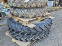 Wheels, Tyres, Rims & Dual spacers  Alliance 12.4R46 en 11.2R46. Cultuurwielen. New Holland