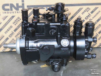 Tractor Ford Brandstofpomp Ford 10 Serie parts nr:E7NN9A543AEBR