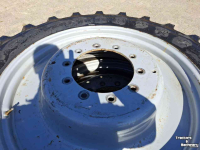 Wheels, Tyres, Rims & Dual spacers Firestone 320/85R36