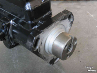 Tractor Ford Brandstofpomp 10Serie Parts nr:E0NN9A543ABCR