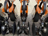 Inter-row cultivator Schmotzer 3x2.25 en 3x1.50 Uienschoffels met camera